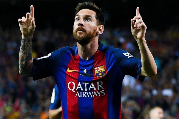 Joan Laporta cố gắng chèo kèo đưa Messi trở lại Barcelona