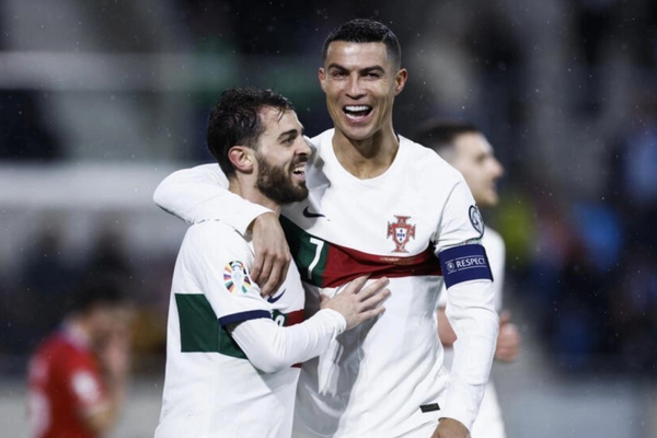 Tân HLV Martinez thừa nhận tầm quan trọng của Ronaldo 