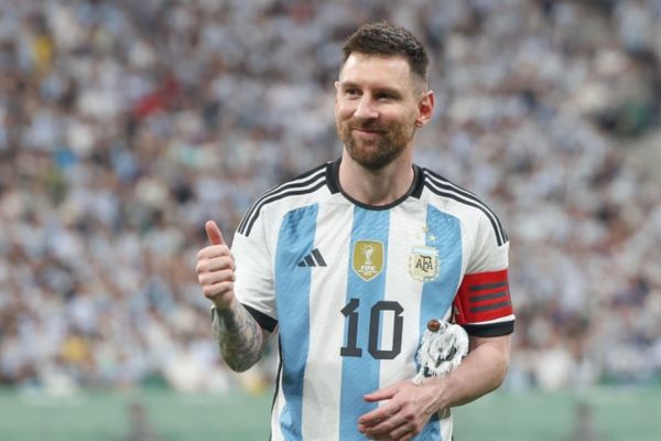 CĐV Indonesia: “Messi sẽ chẳng là gì nếu không có chúng tôi”