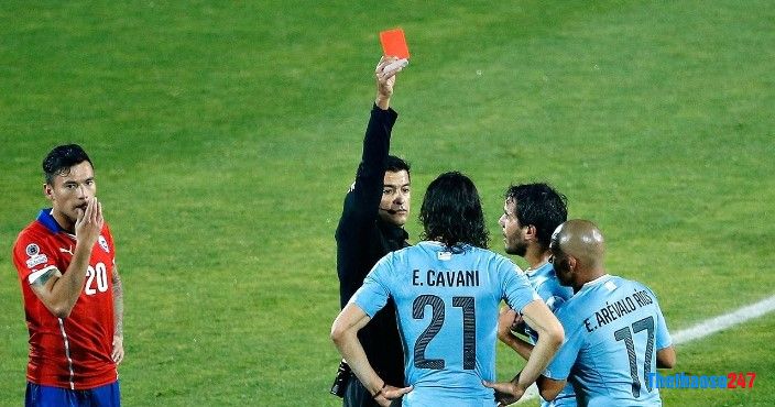 Soi kèo thẻ vàng Uruguay vs Hàn Quốc