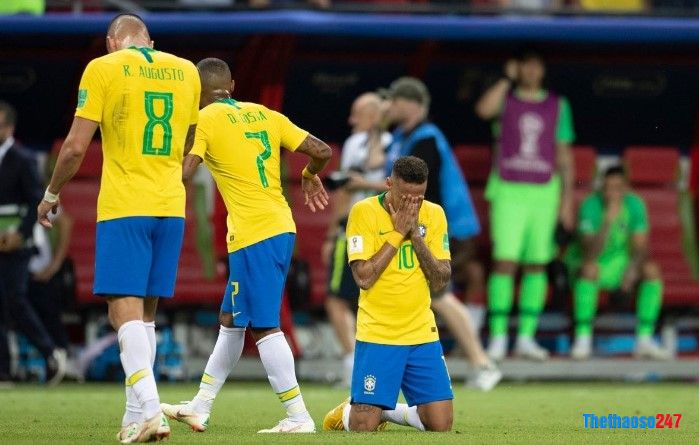 Soi kèo thẻ vàng Cameroon vs Brazil