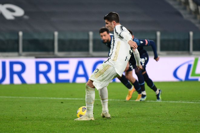 Kết quả Juventus 3-1 Lazio: Morata lập cú đúp trong ngày Ronaldo dự bị 