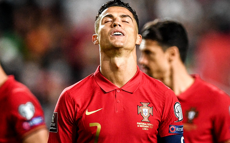 Dù không thể ghi bàn nhưng Ronaldo đã có trận đấu đầy cố gắng
