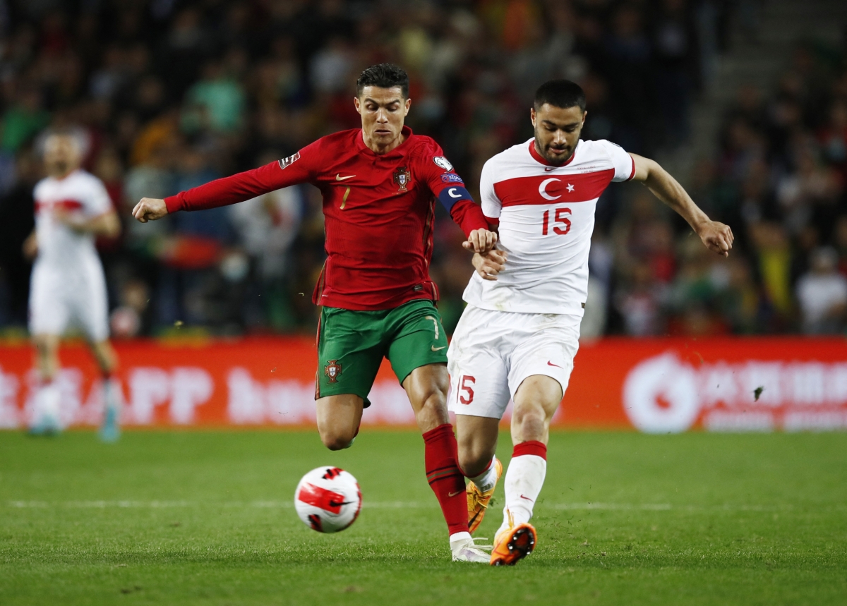 Siêu sao người Bồ không thể ghi bàn trong chiến thắng 3-1 trước Thổ Nhĩ Kỳ