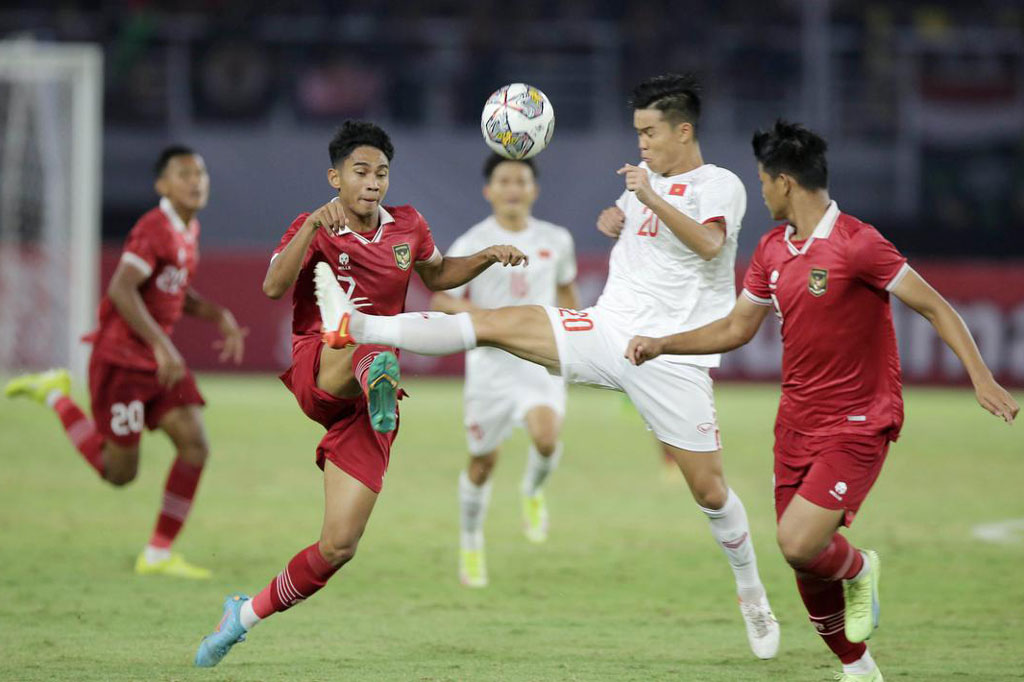 CĐV Indonesia hả hê trước chiến thắng, cho rằng U20 Việt Nam quá kiêu ngạo