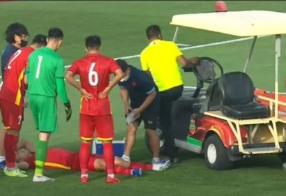 Tin buồn: Ngôi sao của U23 Việt Nam dính chấn thương cực nặng