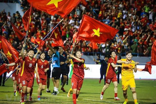 Tuyển nữ Việt Nam bị cấm mang theo mì gói đến World Cup 2023