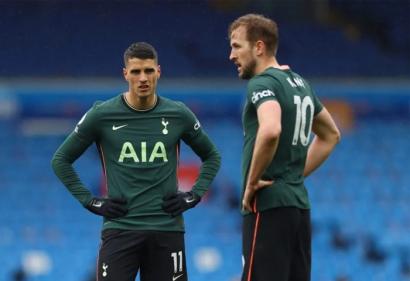 Tottenham và viễn cảnh hai năm ngồi nhà xem Champions League