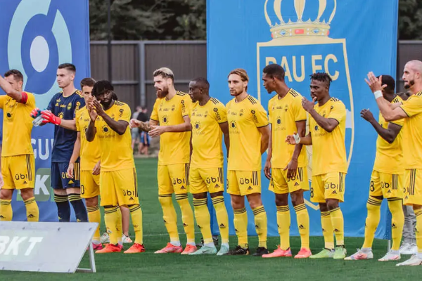 Pau FC trở thành đội bóng nghèo nhất tại Ligue 2