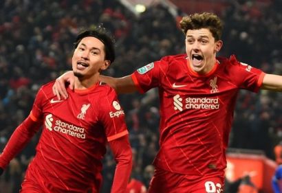 Carabao Cup 2021/22: Liverpool hất cẳng Leicester, giành vé vào bán kết