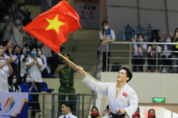 Võ sĩ Judo Việt Nam đoạt HC vàng với thành tích 54 giây