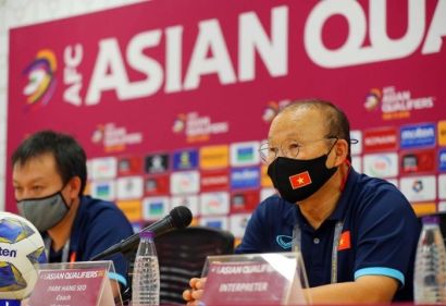 Trước trận Việt Nam vs Saudi Arabia, thầy Park nói lời thật lòng về Phan Văn Đức