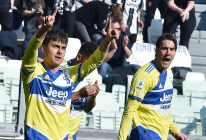 Juventus có nguy cơ mất Dybala vì tân binh Vlahovic