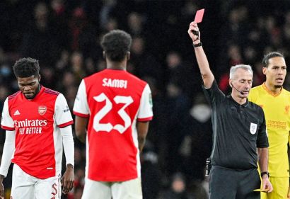 Arsenal liên tục dính thẻ đỏ, Arteta lập tức lên tiếng